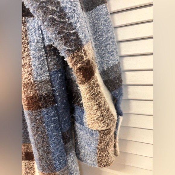 H&M Oversized Coat - Picture 3 of 5